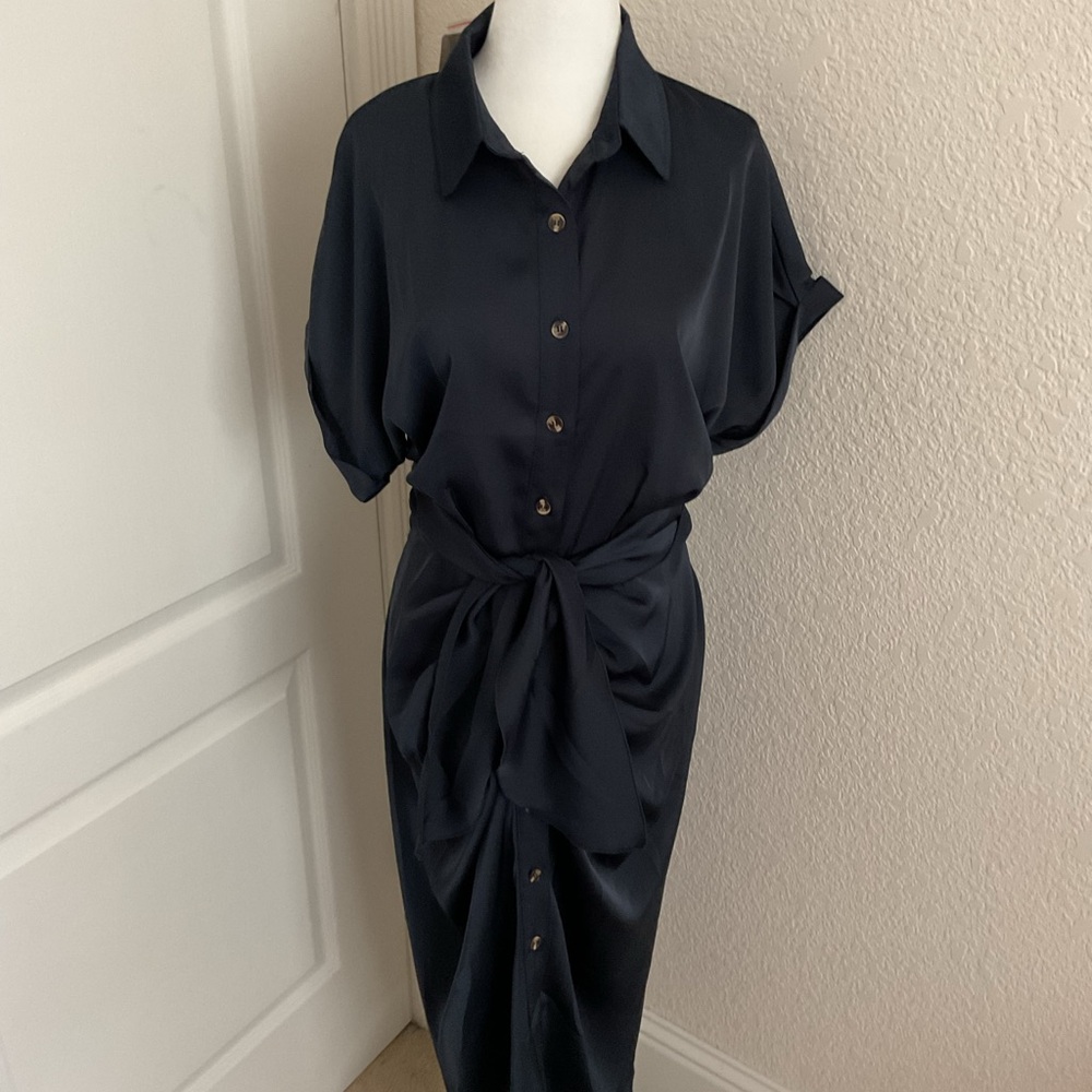 BTFBM Elegant Dark NAVY BLUE Button-Down Dress (Size Medium) NWT